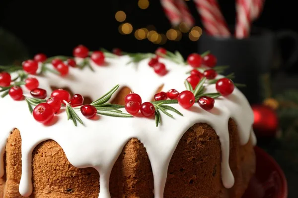 Traditional Christmas Cake Decorated Glaze Pomegranate Seeds Cranberries Rosemary Closeup — Stock Photo, Image