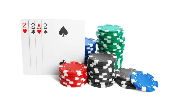 Jugar Las Cartas Fichas Casino Plástico Sobre Fondo Blanco Poker — Foto de Stock