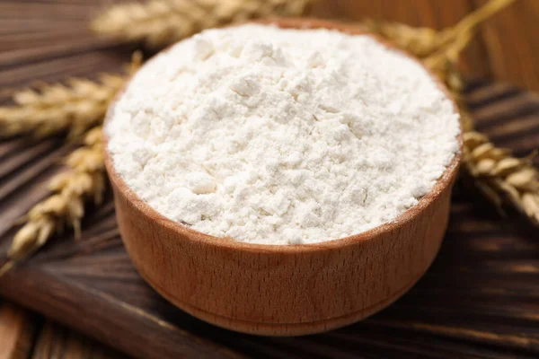 Bowl Organic Wheat Flour Wooden Table Closeup — Stok fotoğraf