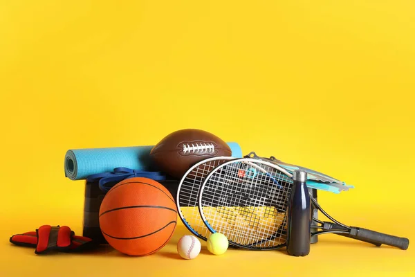 Set Different Sports Equipment Yellow Background — Stockfoto