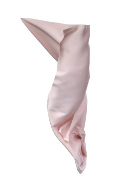 Beyaz arka planda yüzen güzel, narin pembe ipek