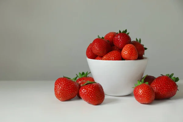 Fresh Juicy Strawberries White Table Space Text — Fotografia de Stock