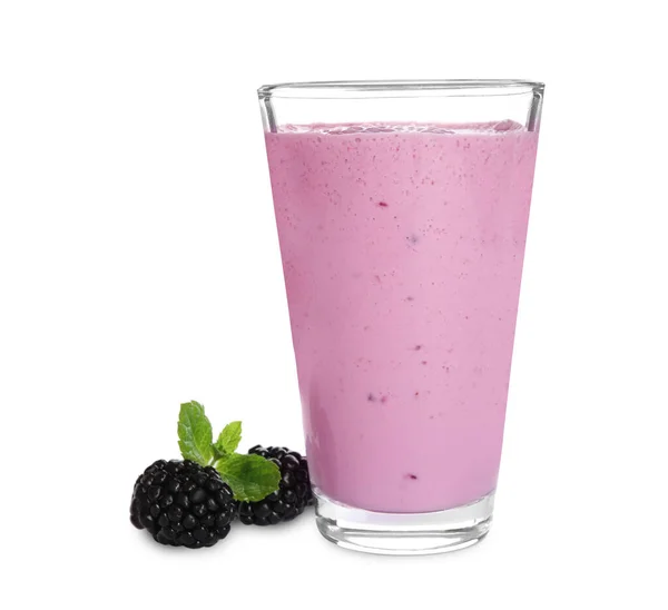 Freshly Made Blackberry Smoothie Glass White Background — Photo