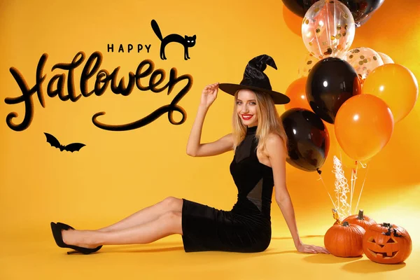 Buon Halloween Bella Donna Che Indossa Costume Strega Con Palloncini — Foto Stock