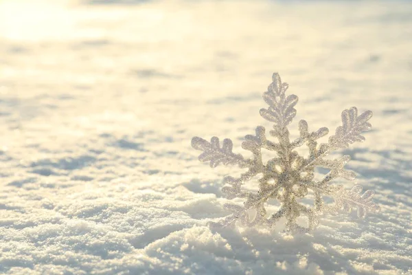 Bellissimo Fiocco Neve Decorativo Neve Bianca All Aperto Spazio Testo — Foto Stock
