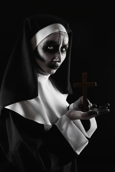 Nonne Diabolique Effrayante Avec Croix Sur Fond Noir Fête Halloween — Photo