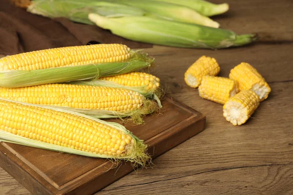 Tasty Sweet Corn Cobs Wooden Table — Stock Photo, Image