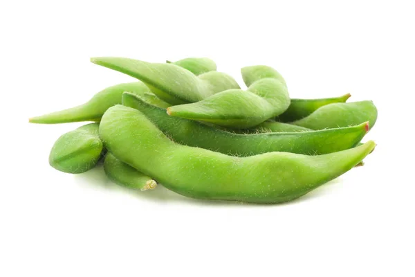 Rauwe Groene Edamame Peulen Witte Achtergrond — Stockfoto