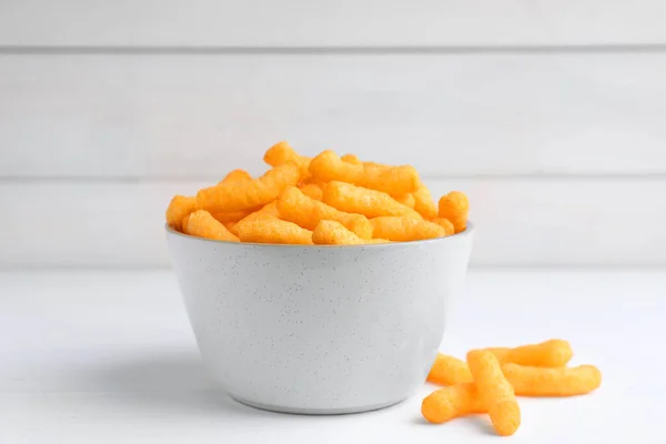 Bowl Crunchy Cheesy Corn Snack White Table Closeup — Foto Stock