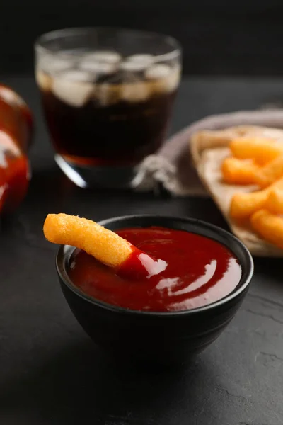 Tasty Cheesy Corn Stick Bowl Red Sauce Black Table Closeup — 图库照片