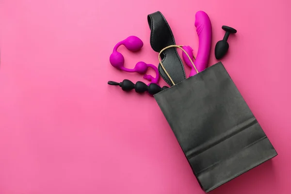 Bevásárlótáska Különböző Szex Játékok Rózsaszín Háttér Lapos Laikus Szöveg Helye — Stock Fotó