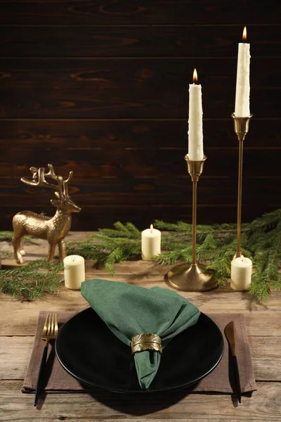 Stylish Table Setting Green Fabric Napkin Beautiful Decorative Ring Festive — Stock Photo, Image