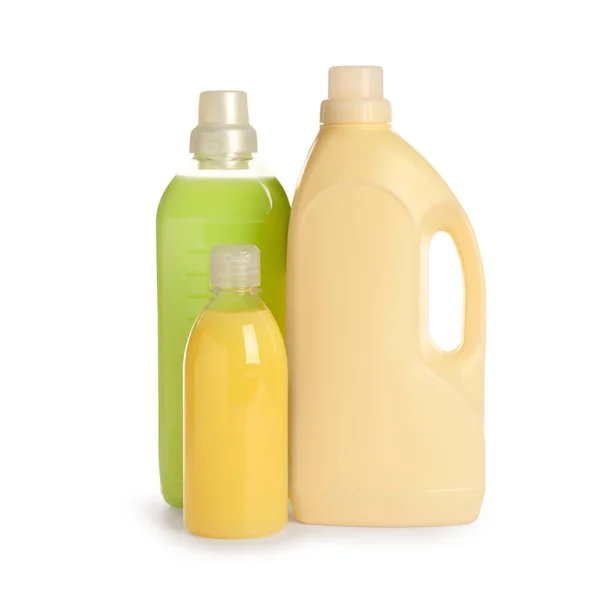 白い背景に洗剤の異なるボトル — ストック写真