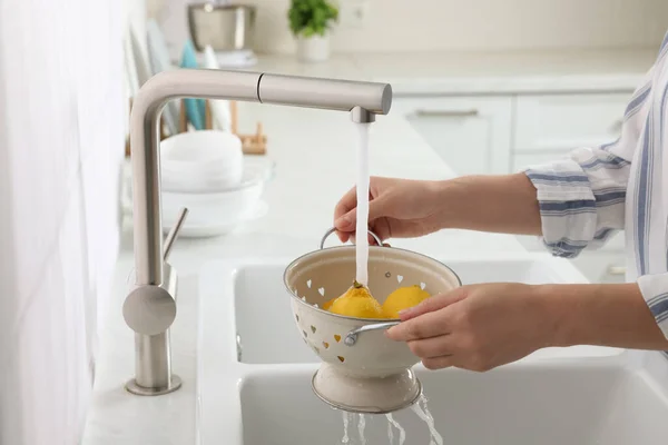 Woman Washing Fresh Ripe Lemons Tap Water Kitchen Closeup — Stock fotografie
