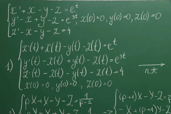 Muitas Fórmulas Matemáticas Diferentes Escritas Chalkboard — Fotografia de Stock