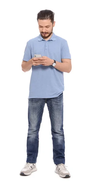Bonito Homem Usando Smartphone Fundo Branco — Fotografia de Stock
