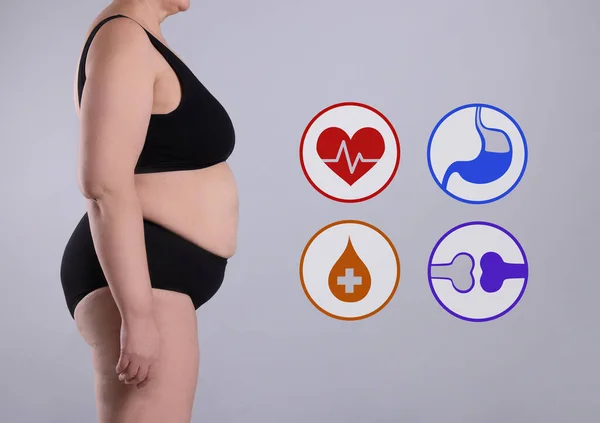 Iconos Virtuales Que Demuestran Diferentes Problemas Salud Mujer Con Sobrepeso — Foto de Stock