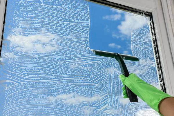 Woman Cleaning Glass Squeegee Indoors Closeup — Foto de Stock