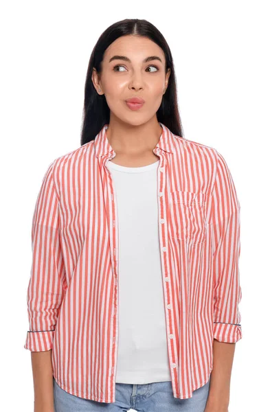 Verlegen Jonge Vrouw Shirt Witte Achtergrond — Stockfoto