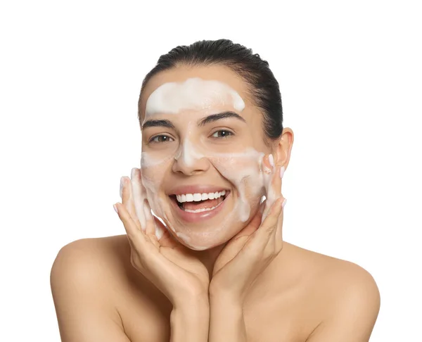 Glad Ung Kvinna Tvätta Ansiktet Med Kosmetisk Produkt Vit Bakgrund — Stockfoto