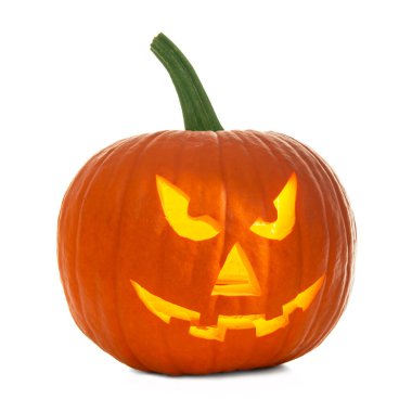 Korkunç balkabağı Jack O 'Lantern beyazda izole edilmiş. Cadılar Bayramı Dekorasyonu