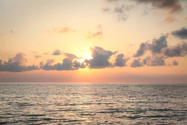 Мальовничий Вид Прекрасне Море Заході Сонця — стокове фото