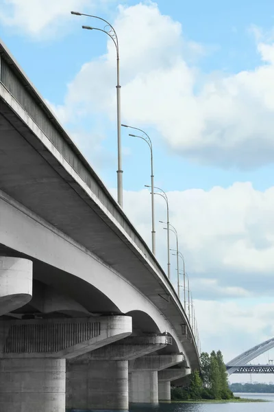 Beautiful View Modern Bridge River — Fotografia de Stock