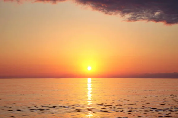 Vue Pittoresque Beau Ciel Sur Mer Coucher Soleil — Photo