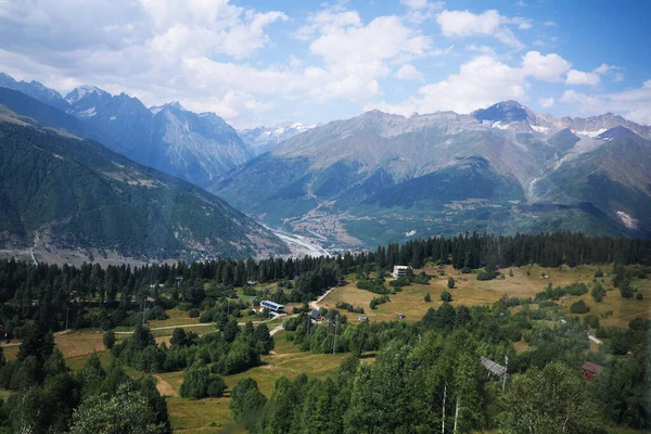 Vue Pittoresque Beau Paysage Montagne Sous Ciel Bleu — Photo