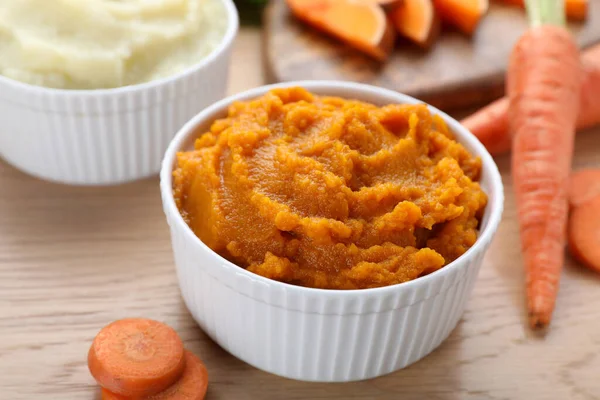 Bowl Tasty Carrot Puree Ingredients Wooden Table Closeup — Stock Photo, Image