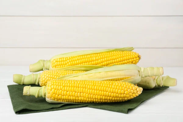 Tasty Fresh Corn Cobs White Wooden Table — Stock Photo, Image