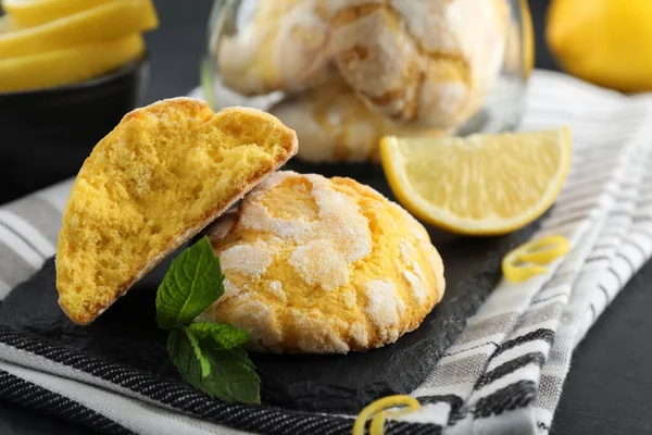 Delicious Lemon Cookies Mint Towel Closeup — Stock Photo, Image