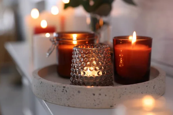 Burning Candles Mantel White Wall Indoors — Fotografia de Stock