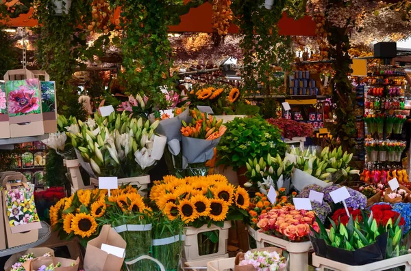 Nombreuses Fleurs Colorées Différentes Dans Boutique Fleuristes — Photo