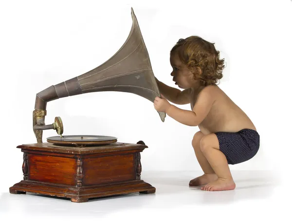 Bebek ve gramofon