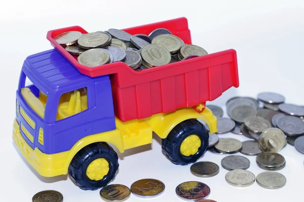 Paralar oyuncak kamyon nakliye — Stok fotoğraf