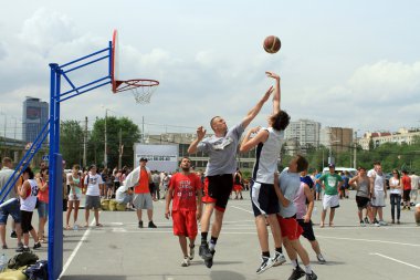 oyun Basketbol anı. Streetball. Avrupa city Alışveriş Merkezi, Streetball partisi Mayıs 2013
