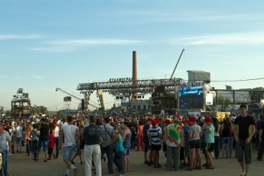 insanlar Bisiklet gösterisi mekan olarak toplanır