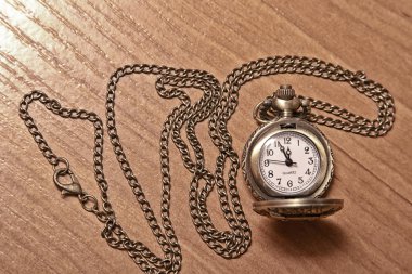 ahşap masa arka cep seyretmek zinciri