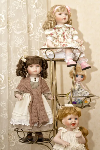 Коллекционные куклы — стоковое фото