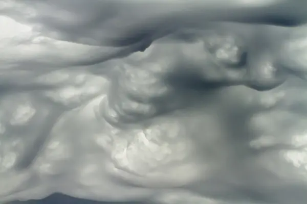 Nubes de tormenta muy inusual —  Fotos de Stock