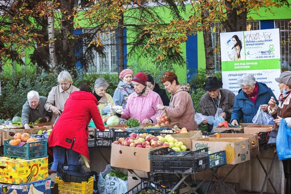 Essentuki Octobre Commerce Légumes Fruits Dans Rue Sous Ciel Ouvert — Photo