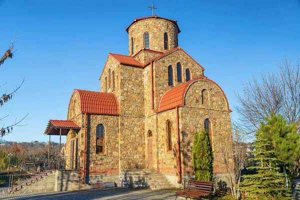 Igreja Ortodoxa Forrada Com Pedras Estilo Templos Adoradores Fogo Arkhyz — Fotografia de Stock