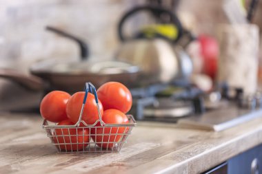 Konsept: mağazadan mutfağınıza taze sebze teslimatı