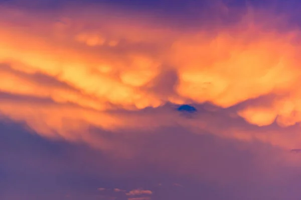 Langit Berwarna Warni Indah Malam Hari — Stok Foto