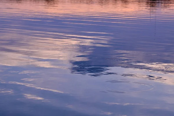 Bunte Wasser Hintergrund Nahaufnahme — Stockfoto