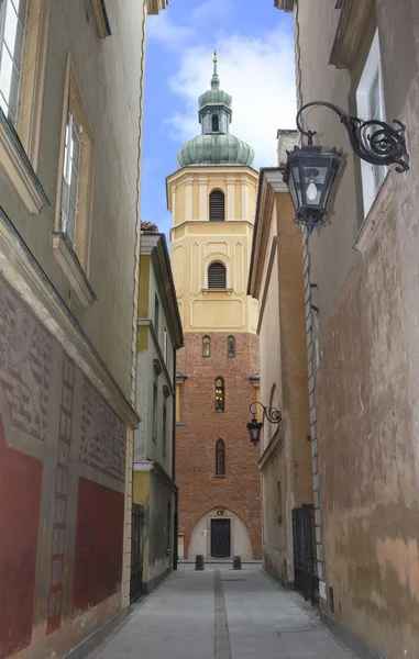 Altstadt i warschau, polen - st. martin church — Stockfoto