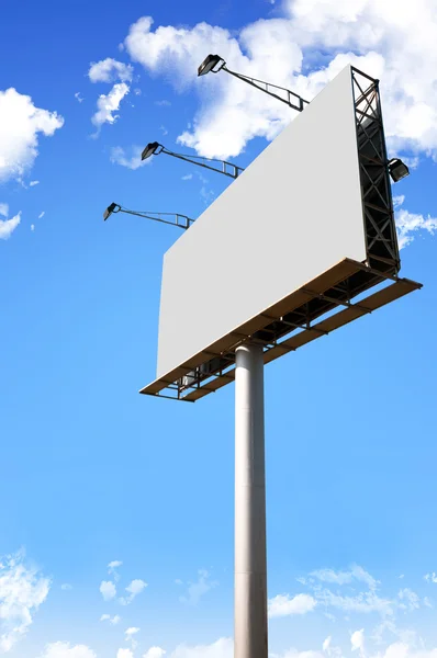 Billboard em branco — Fotografia de Stock