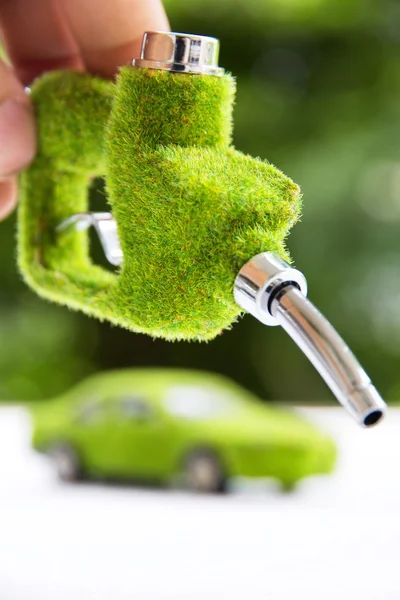 Duza de combustibil ecologic de mână — Fotografie, imagine de stoc