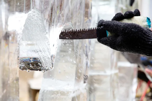 Talla de escultura de hielo — Foto de Stock